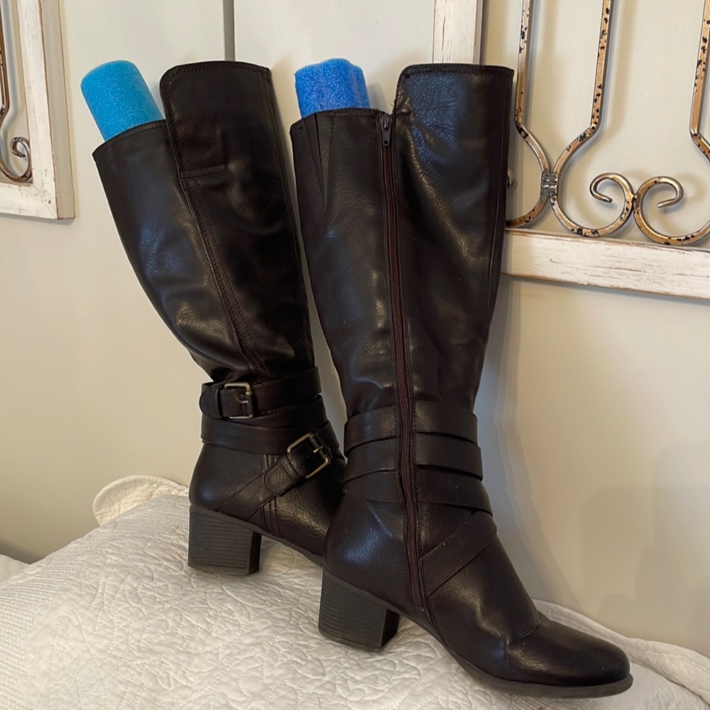 Brown boots